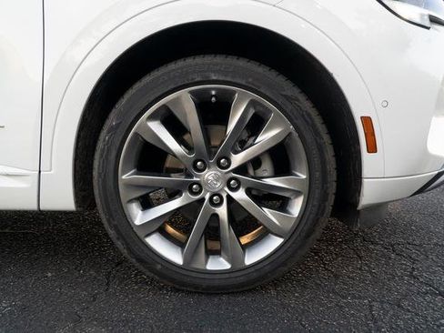 Used 2021 Buick Envision Avenir w/ Technology Package II image 37