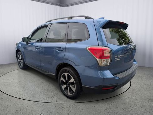 Used 2017 Subaru Forester 2.5i Premium w/ Popular Package #2A AWD/4WD image 4
