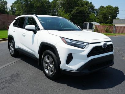 Used 2024 Toyota RAV4 XLE w/ Convenience Package