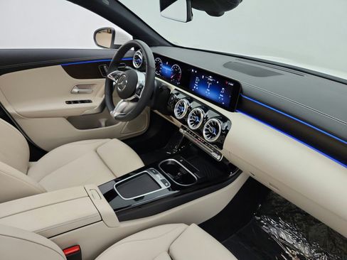 Certified 2026 Mercedes-Benz CLA 250 image 18