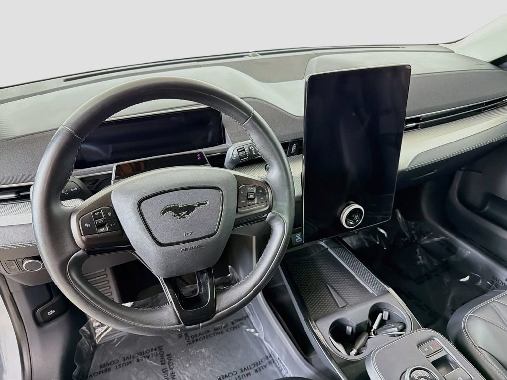 Used 2023 Ford Mustang Mach-E Select RWD image 19