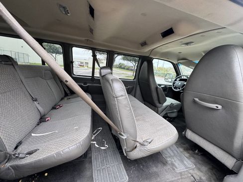 Used 2013 Chevrolet Express 3500 LT w/ LT Preferred Equipment Group image 10