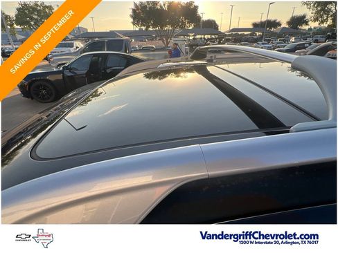 Used 2016 Nissan Rogue SL w/ SL Premium Package FWD image 15