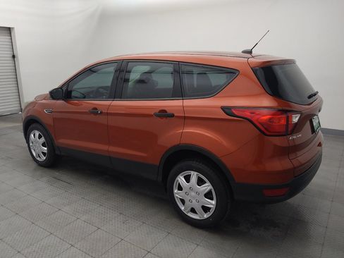 Used 2019 Ford Escape S FWD image 3