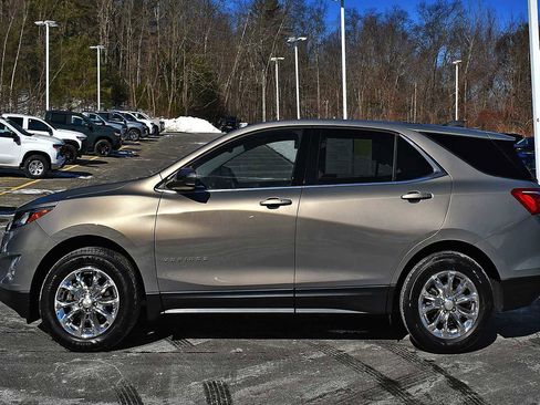 Used 2019 Chevrolet Equinox LT image 4