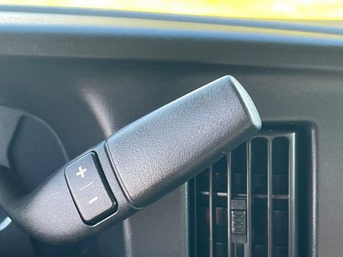 Used 2022 Chevrolet Express 2500 Work Van w/ Driver Convenience Package image 18