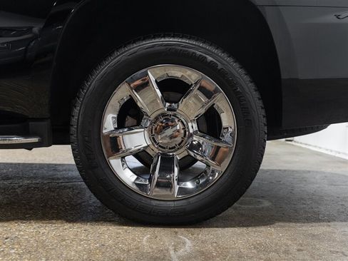 Used 2017 Chevrolet Tahoe Premier AWD/4WD image 11
