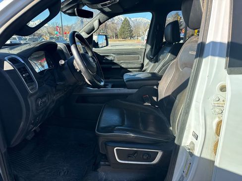 Used 2023 RAM 1500 Laramie image 8