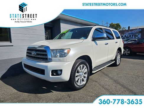 Used 2014 Toyota Sequoia Platinum AWD/4WD image 1