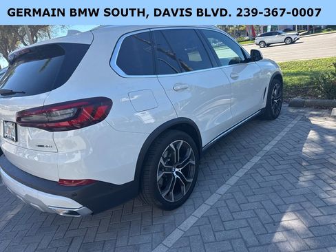Certified 2023 BMW X5 sDrive40i w/ Premium Package image 9