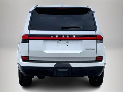 Certified 2025 Lexus GX 550 image 4