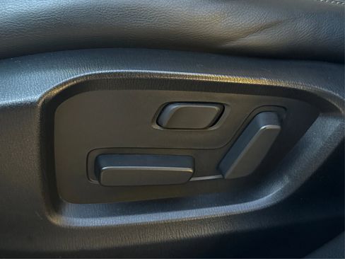 Used 2023 MAZDA CX-9 Touring image 33