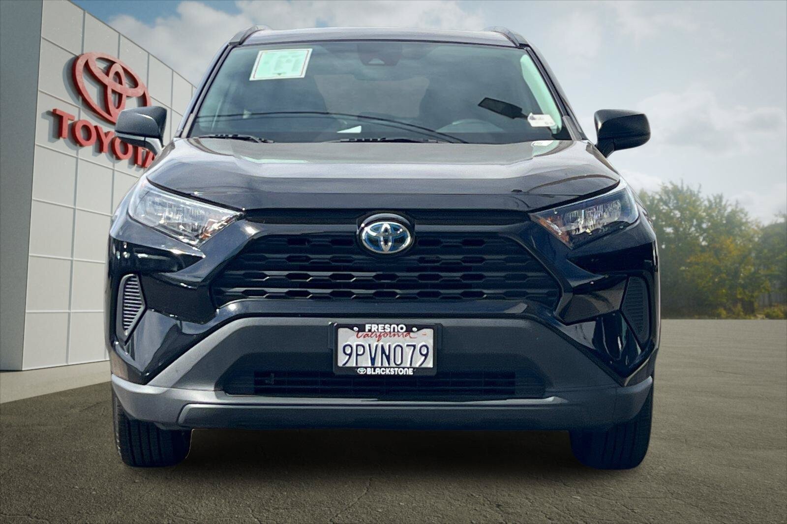 Certified 2022 Toyota RAV4 LE AWD/4WD image 8