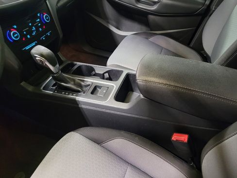 Used 2018 Ford Escape SE FWD image 26