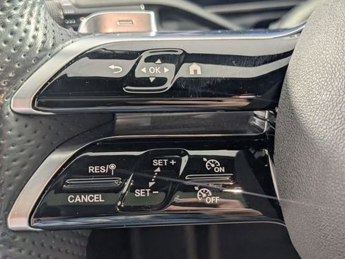 Used 2022 Mercedes-Benz C 300 Sedan image 16