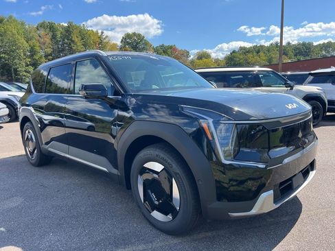 New 2026 Kia EV9 Wind AWD/4WD image 5