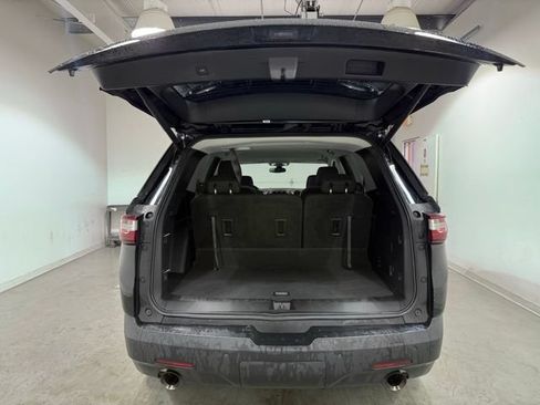 Certified 2020 Chevrolet Traverse LT AWD/4WD image 8