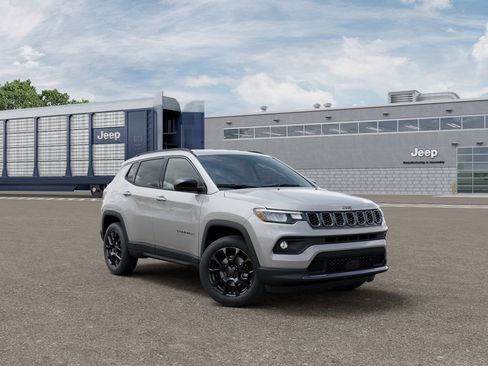 New 2026 Jeep Compass Latitude AWD/4WD image 5