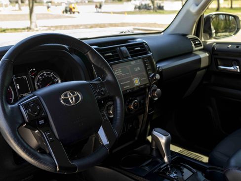 Used 2023 Toyota 4Runner TRD Off-Road Premium image 16