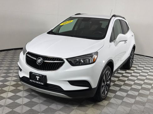 Used 2021 Buick Encore Preferred AWD/4WD image 10