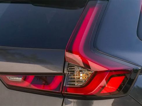 Used 2026 Honda CR-V Sport Touring image 10