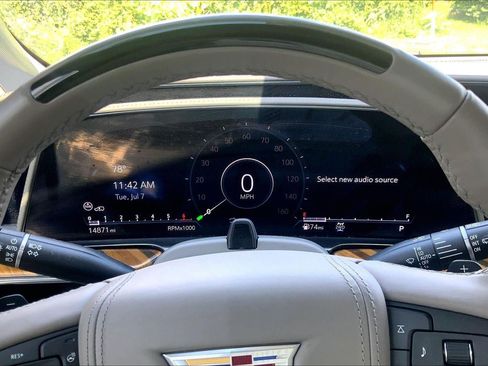Certified 2024 Cadillac Escalade Sport Platinum w/ LPO, ONYX Package AWD/4WD image 21
