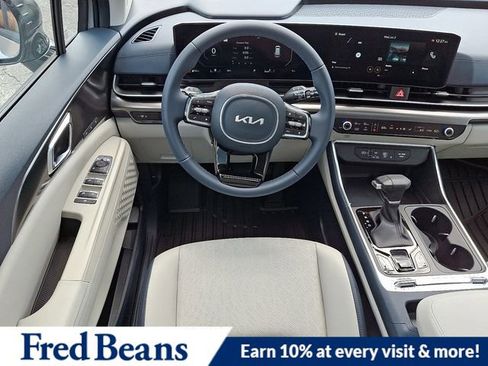 New 2026 Kia Carnival SX w/ SX Dark Edition Package image 7