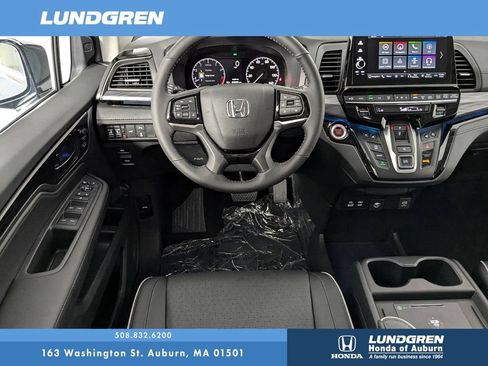 New 2026 Honda Odyssey Elite image 8