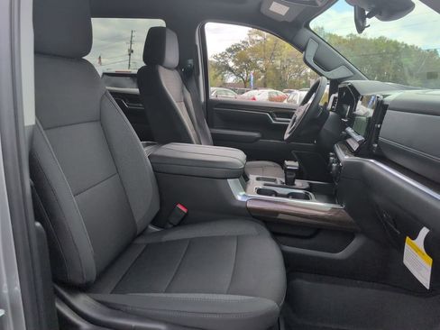 New 2026 Chevrolet Silverado 1500 LT RWD image 19