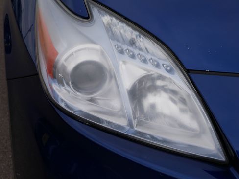 Used 2010 Toyota Prius Two FWD image 16