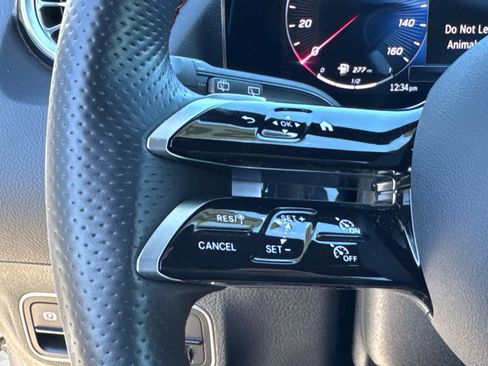 Certified 2025 Mercedes-Benz GLA 250 image 26