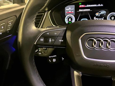 Used 2021 Audi Q5 e Prestige w/ Prestige Package image 23