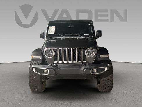 Used 2020 Jeep Wrangler Unlimited Sahara image 23