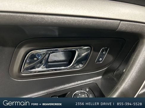 Used 2017 Ford Taurus SEL image 15