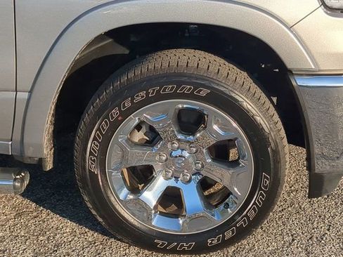 Used 2025 RAM 1500 Big Horn AWD/4WD image 10