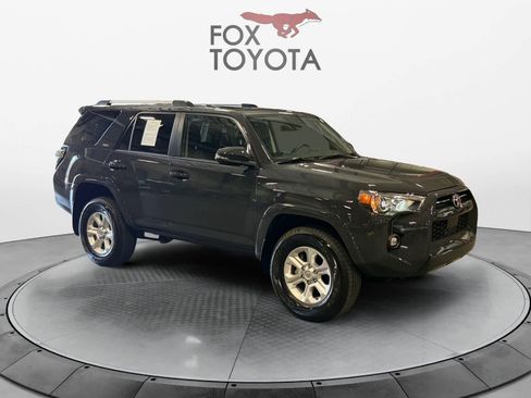Used 2024 Toyota 4Runner SR5 Premium w/ Moonroof Package AWD/4WD image 8
