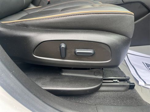 Certified 2023 Chevrolet Blazer Premier w/ Driver Confidence II Package image 34