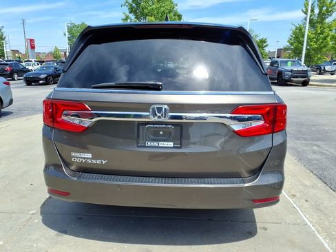 Used 2019 Honda Odyssey EX-L image 9