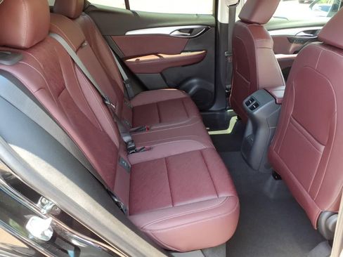 Used 2025 Buick Envision Sport Touring AWD/4WD image 12