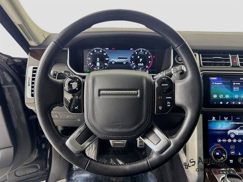 Used 2022 Land Rover Range Rover Westminster Edition image 12