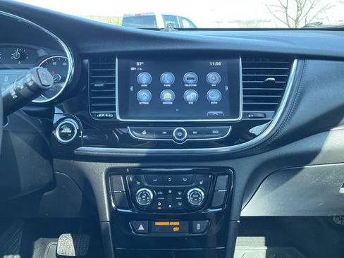 Certified 2018 Buick Encore Essence FWD image 13