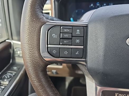 Used 2025 Ford F450 King Ranch w/ FX4 Off-Road Package image 15