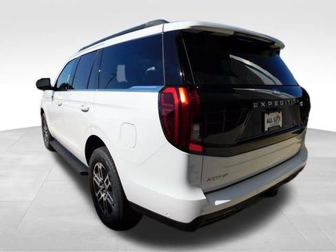 New 2025 Ford Expedition Active image 6