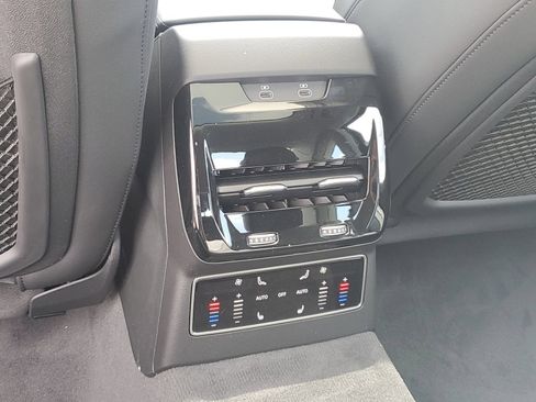 New 2026 Audi A6 Premium Plus AWD/4WD image 13