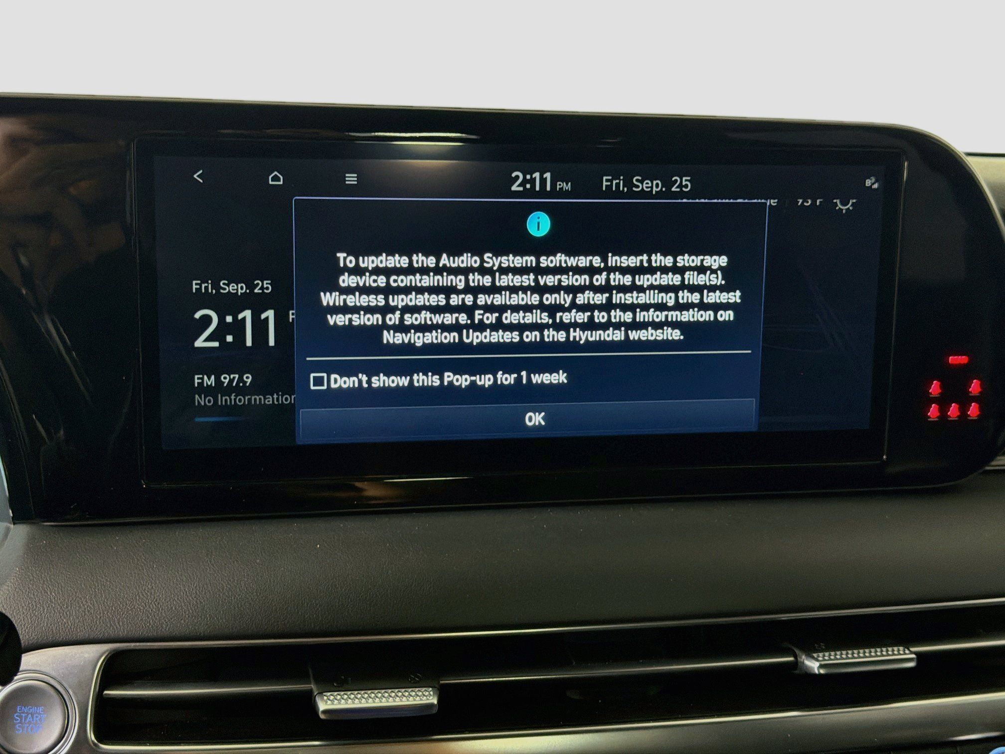 Used 2023 Hyundai Palisade Calligraphy w/ Cargo Package FWD image 19