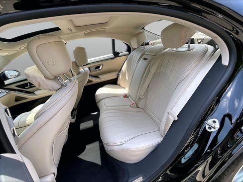 Used 2023 Mercedes-Benz S 580 4MATIC Sedan image 21