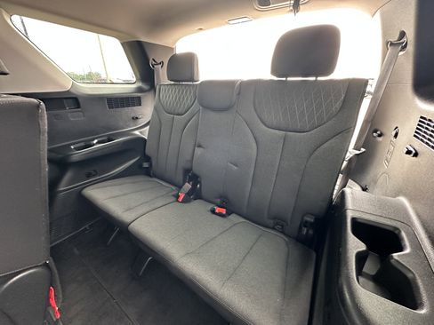 Used 2022 Hyundai Palisade SE w/ Cargo Package FWD image 26