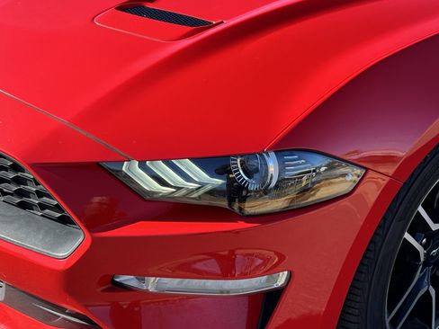 Used 2021 Ford Mustang Premium image 12