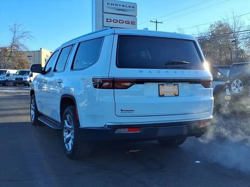 Used 2022 Jeep Wagoneer Series II image 5