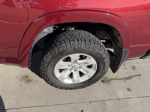 Used 2020 RAM 1500 Laramie image 9